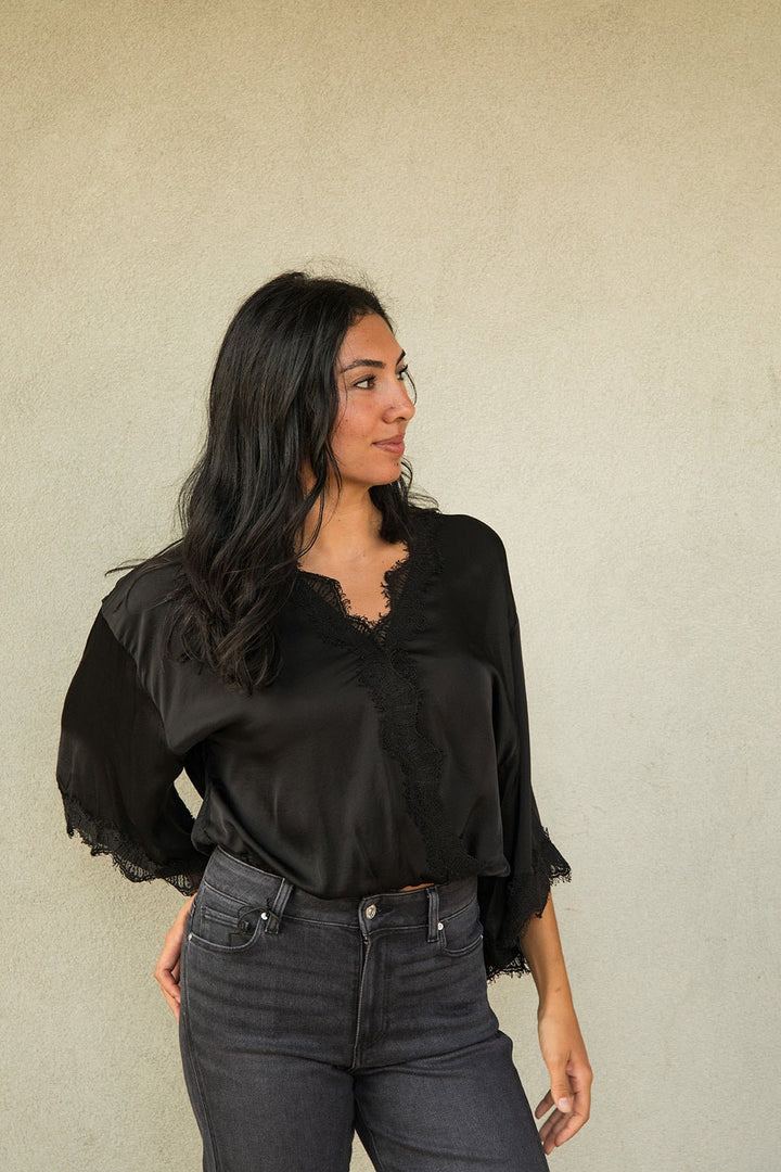 Tia Lace Top - Black - Jaffi&
