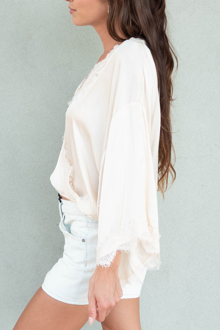 Tia Lace Top - Chalk - Jaffi&