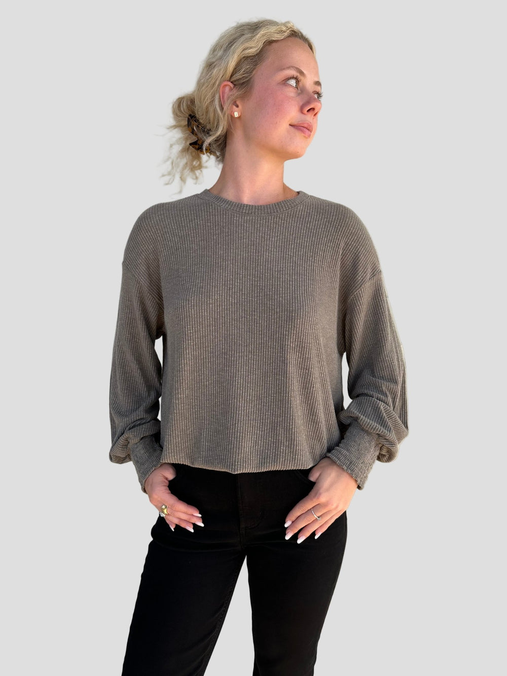 Tia Ribbed Pullover - Cobblestone - Jaffi's
