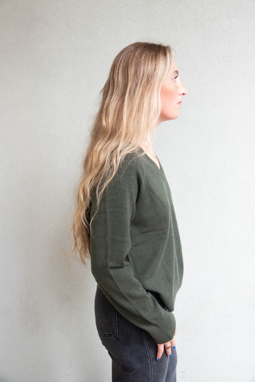 Tori V Neck Cashmere Sweater - Pine - Jaffi's