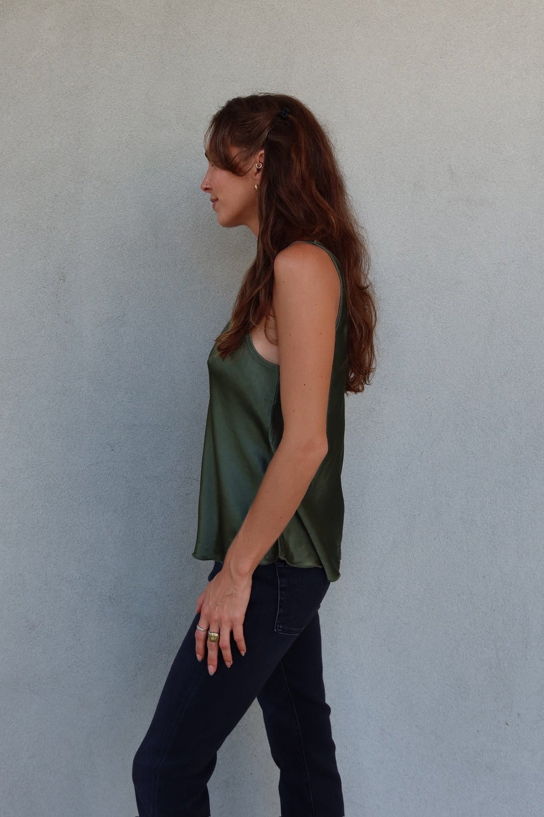 V Neck Wide Strap Tank - Army Green - Jaffi&