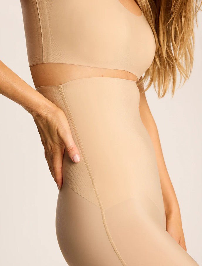 Zone Smoothing High Waist Short - Jaffi's