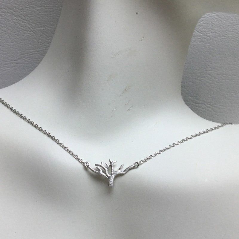 Coral Necklace - Jaffi's