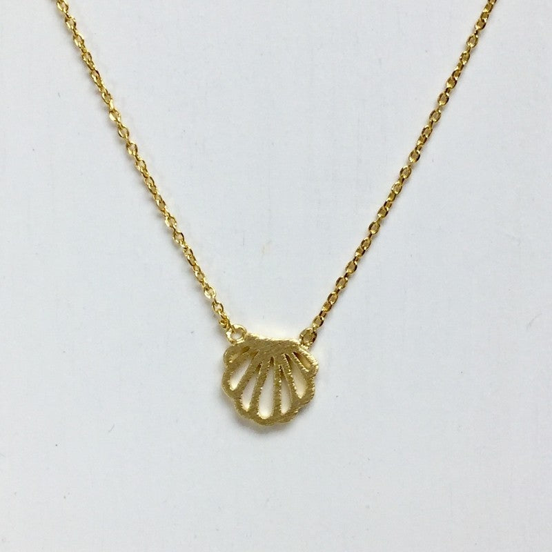 
                  
                    Seashell Necklace
                  
                