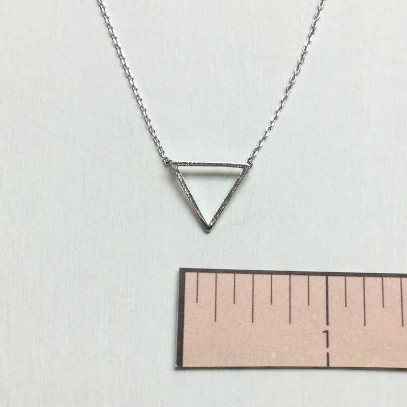 Triangle Necklace Jaffi's