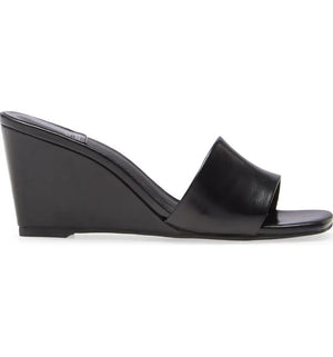 
                  
                    Load image into Gallery viewer, Appetit Wedge Jeffrey Campbell
                  
                