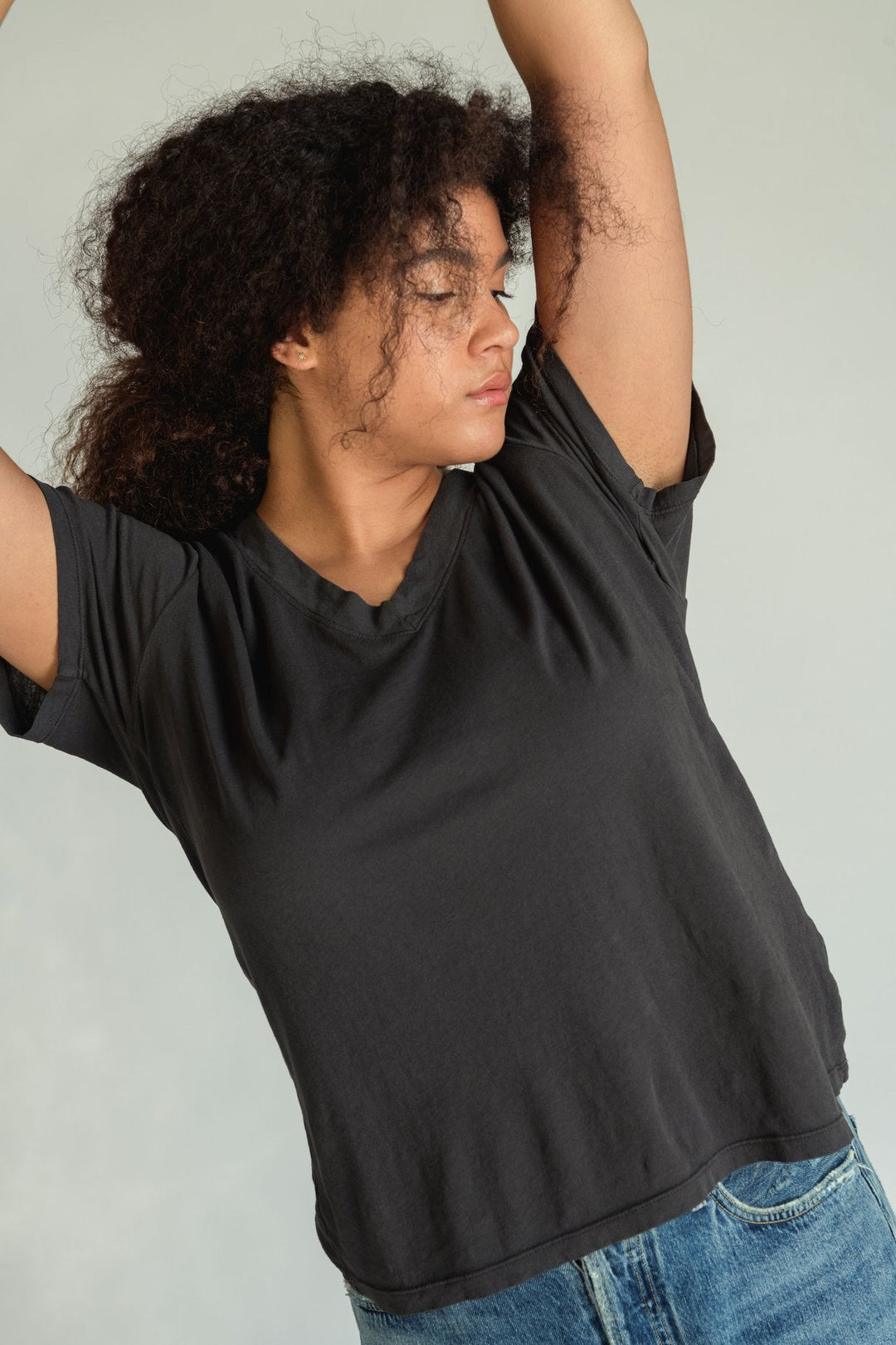 Hendrix V Neck Tee - Vintage Black - Jaffi's
