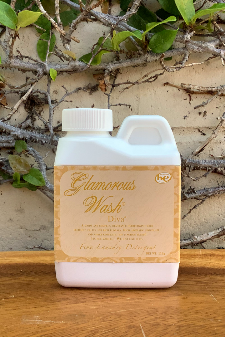 Glamorous Wash - Diva Tyler Candle Co.